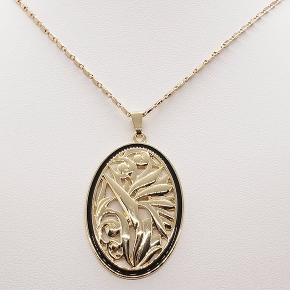 Hawaiian Bird of Paradise Oval Enameled Necklace - Picture 4 of 4